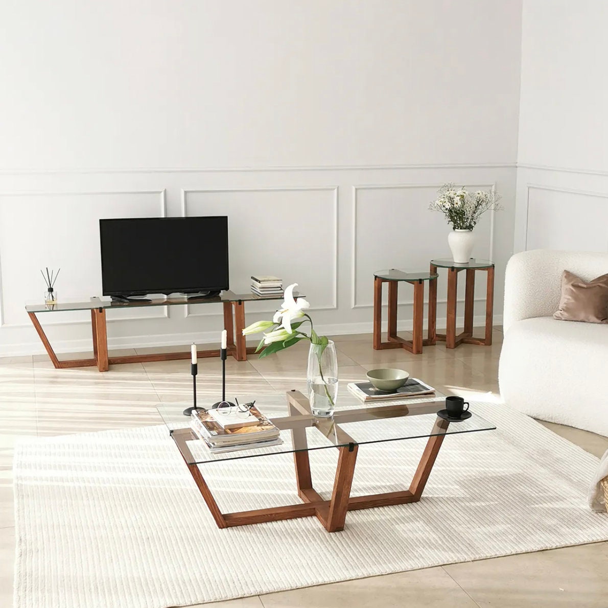 Wholesale Minimal style solid wood coffee table with glass top for living  room rectangle light coffee table From m.